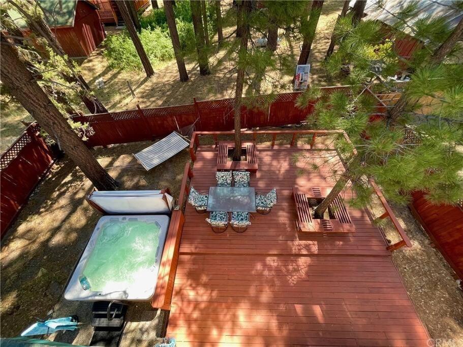 Enchanting With Hot Tub & Quiet Neighborhood