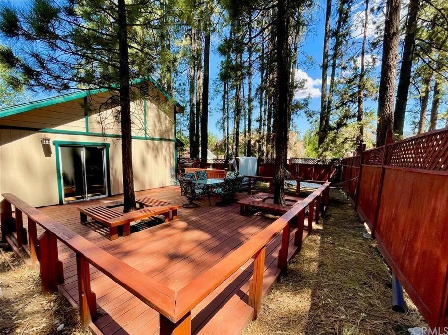 Enchanting With Hot Tub & Quiet Neighborhood *