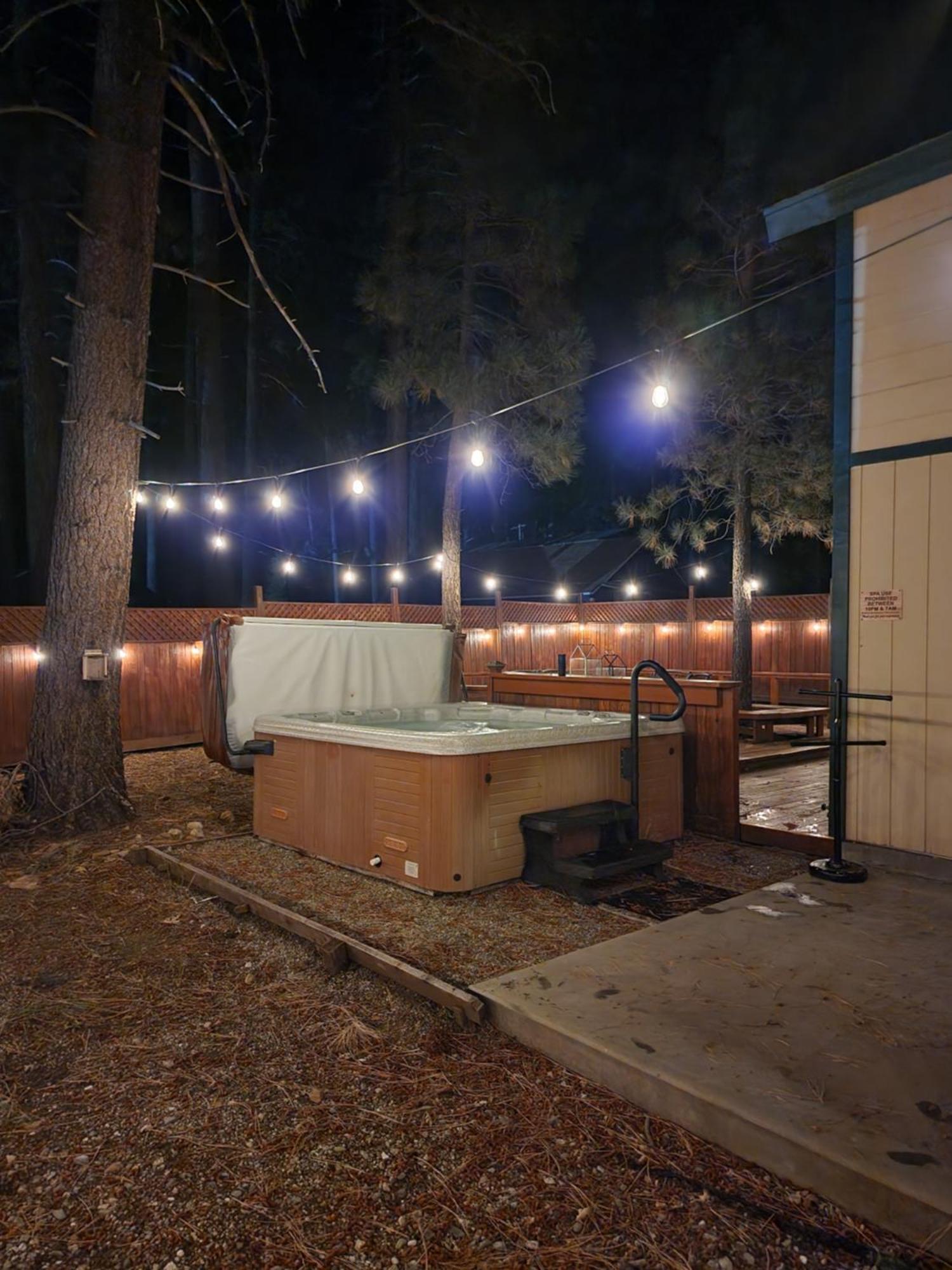 Holiday home Enchanting With Hot Tub & Quiet Neighborhood *